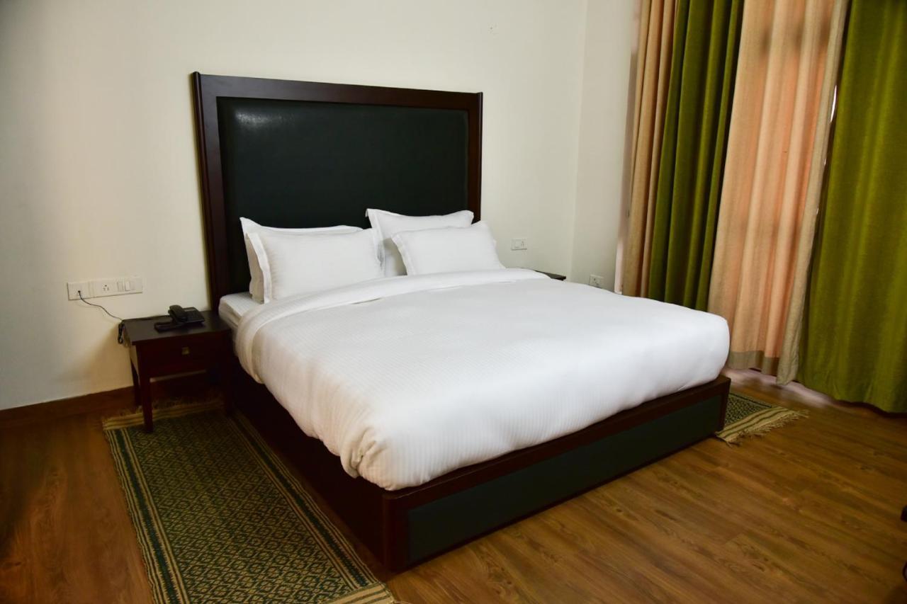 Spangle Heights Shimla, Suites And Residences Ngoại thất bức ảnh